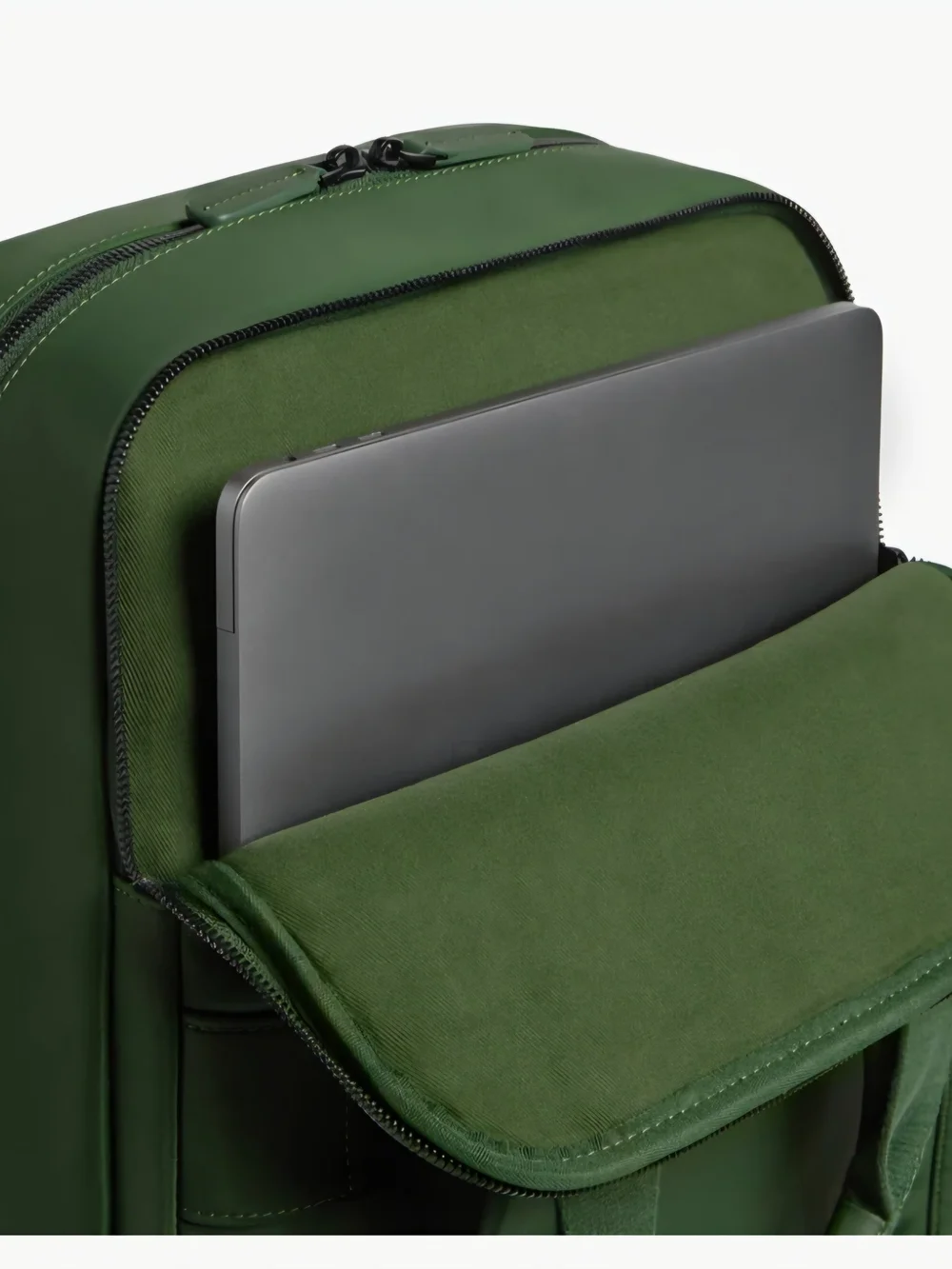 BRAND NEW! MONOS Juniper Green Backpack with Metro Kit